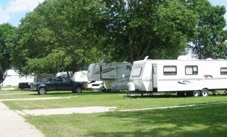 camp sites with mature trees